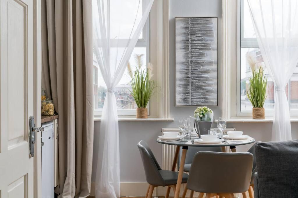 Apartmán Cozy 1 Bed For 4 Paddington Londýn Exteriér fotografie